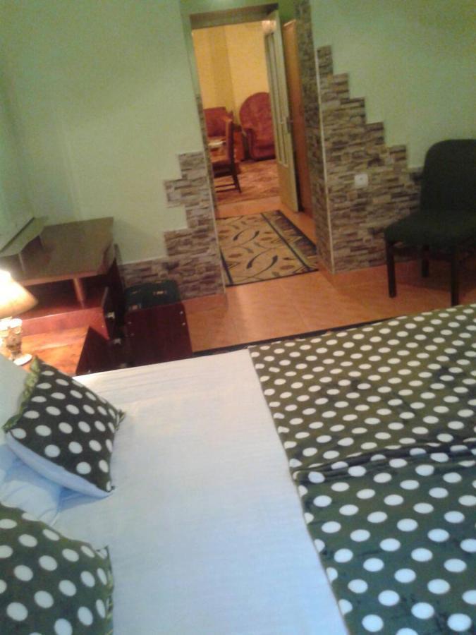 Apartment Narine Erévan Extérieur photo