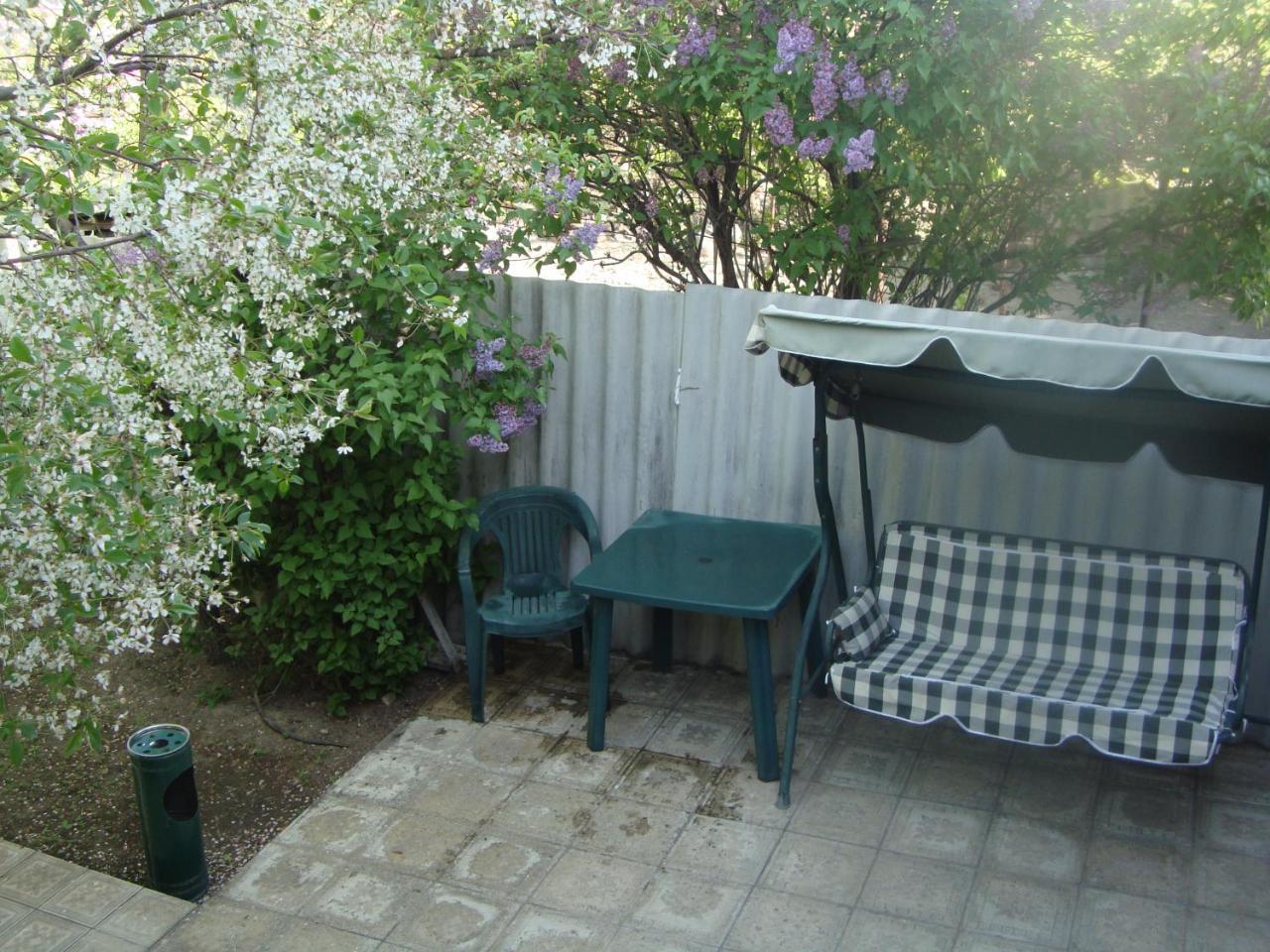 Apartment Narine Erévan Extérieur photo
