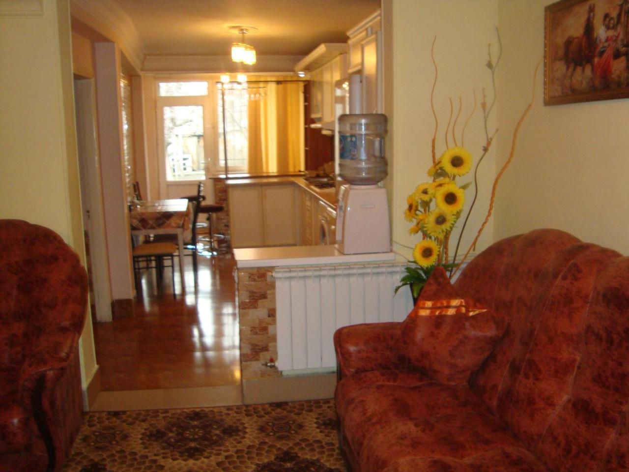 Apartment Narine Erévan Extérieur photo